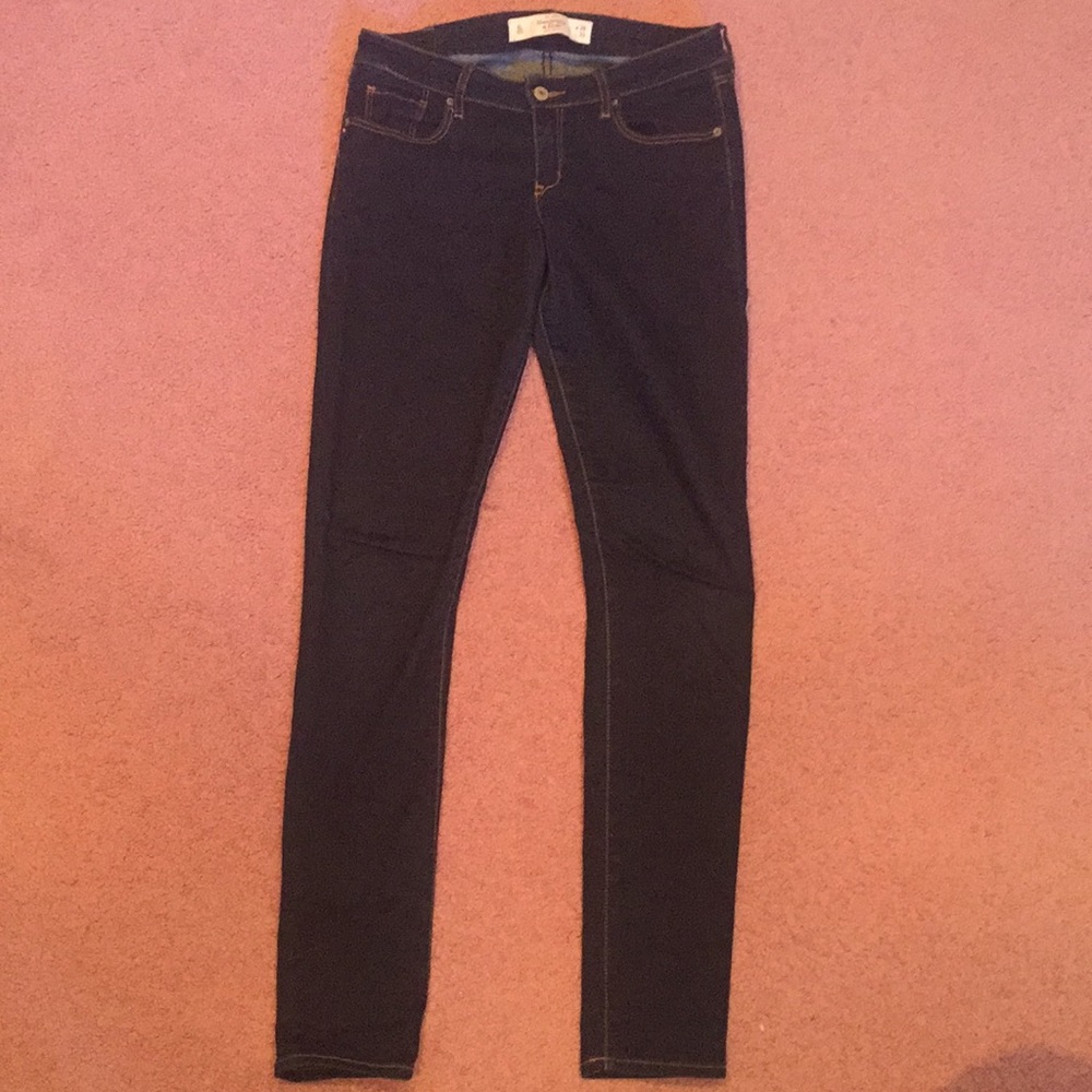 Skinny jeans